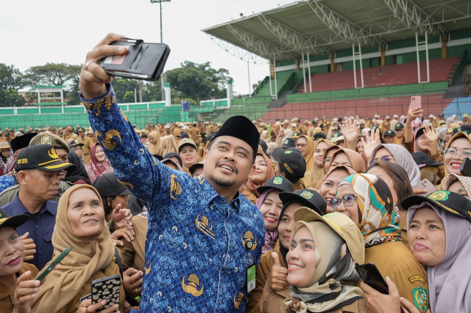 Jelang Pemilu 2024, Bobby Nasution Minta Kepling Jaga Kekondusifan dan Agen Penyejuk