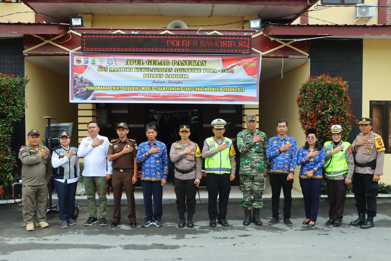 Sambut Event Aquabike World Championship, Polres Samosir Apel Gelar Pasukan