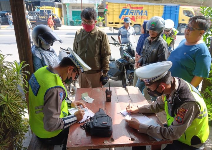 Sat Lantas Polres Langkat Laksanakan Razia Kenderaan Bermotor