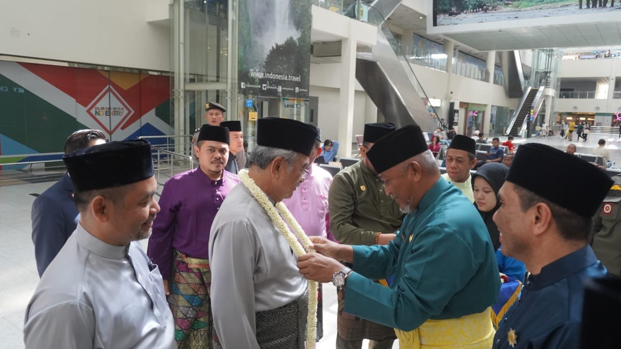 Pemkab Langkat Sambut President DMDI di Kuala Namu