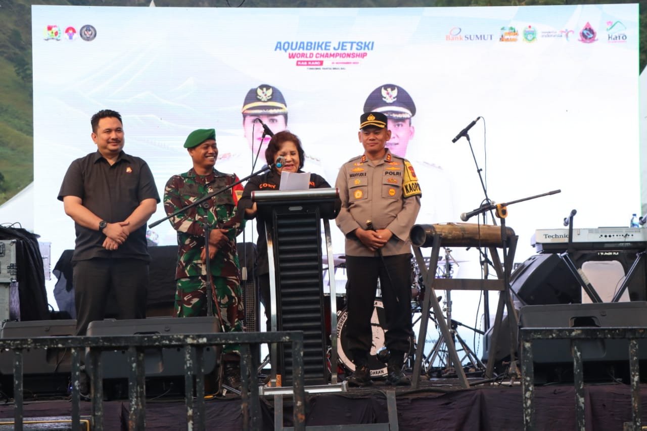 Forkopimda Karo Buka Kegiatan Side Event Aquabike, Karo Music Camp ke 3