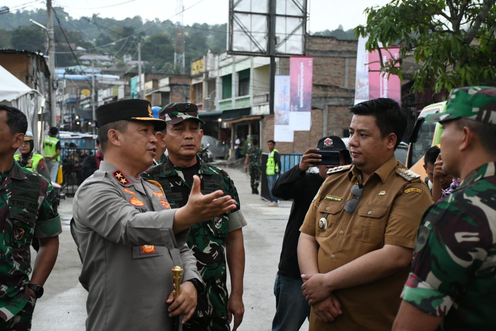 Bupati Samosir Bersama Kapolda Sumut Cek Pengamanan Aquabike