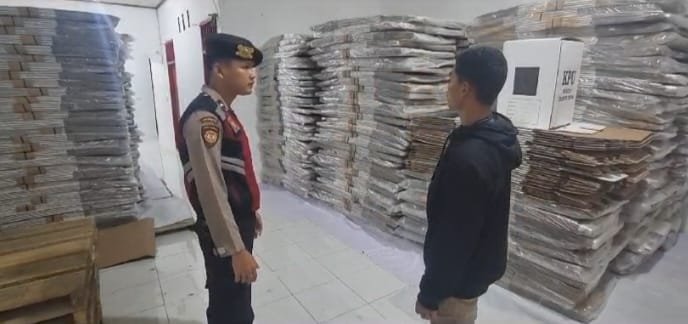 Polres Samosir Amankan Distribusi Surat Suara Pemilu 2024