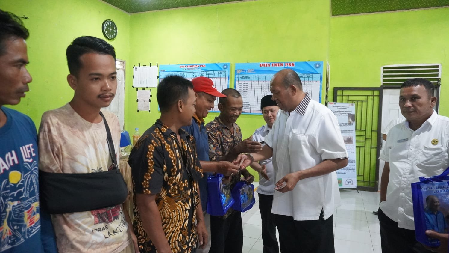 Dapat Bantuan Dari Korsel, Syah Afandin: Jalan Stabat-Secanggang Segera Diperbaiki