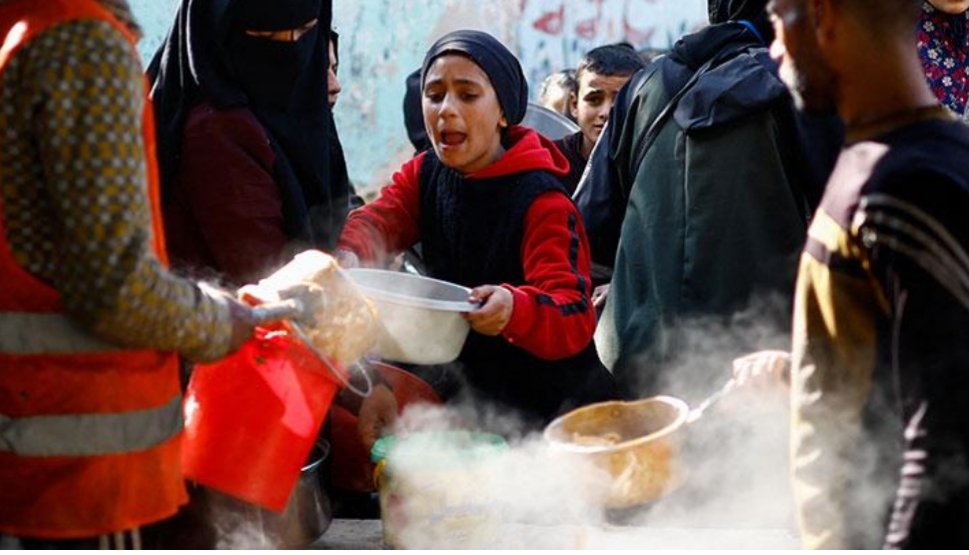 Israel Serang Pengungsi Gaza Sedang Antre Makanan, 20 Tewas dan 150 Terluka