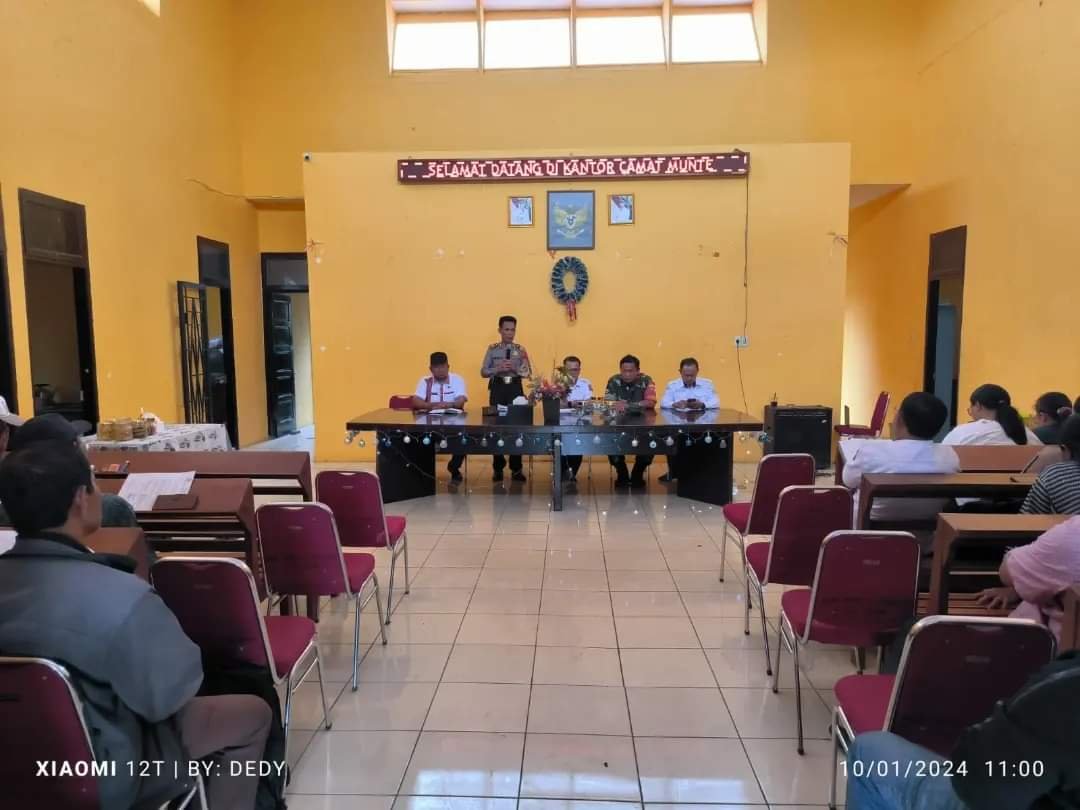 Wujudkan Pemilu Damai, Polsek Munthe Bersama Forkopimca Gelar Pojok Pemilu