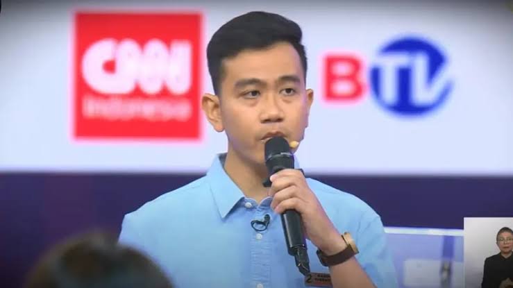 Ade Jona: Gimmick Gibran Bagian dari Strategi, Hal Wajar Dalam Politik