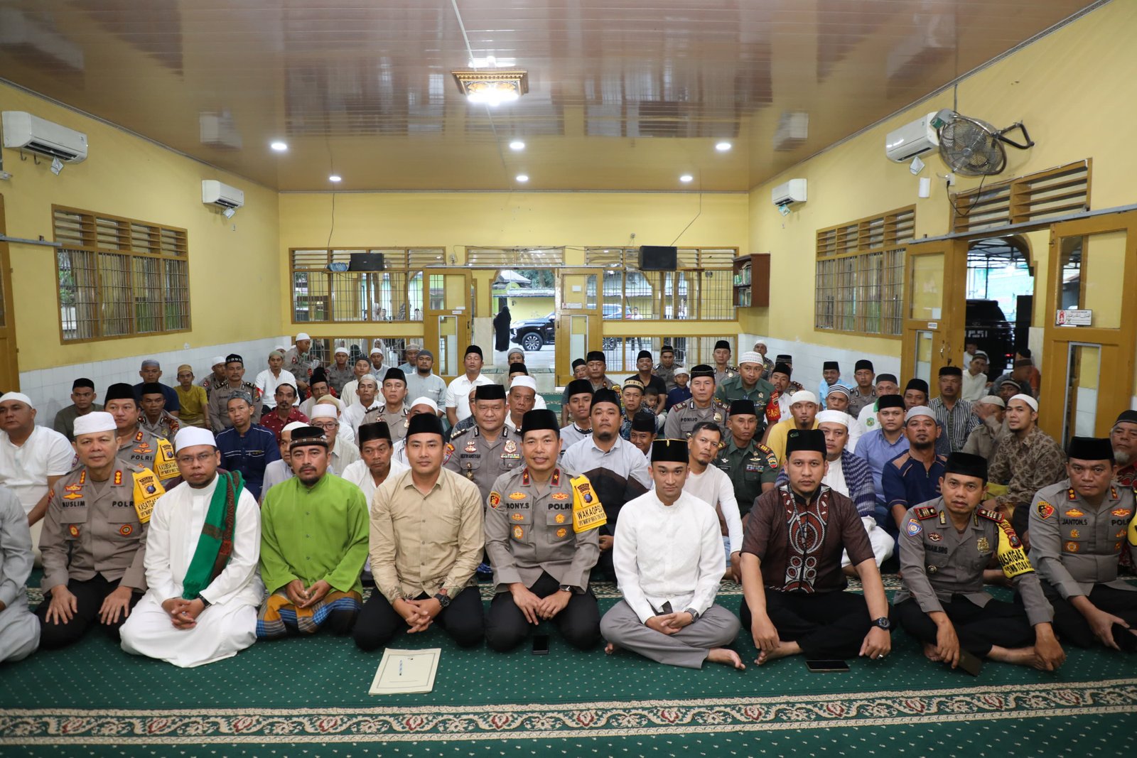 Subuh Keliling ke Medan Labuhan, Waka Polda Sumut Ajak Masyarakat Ikut Berantas Narkoba