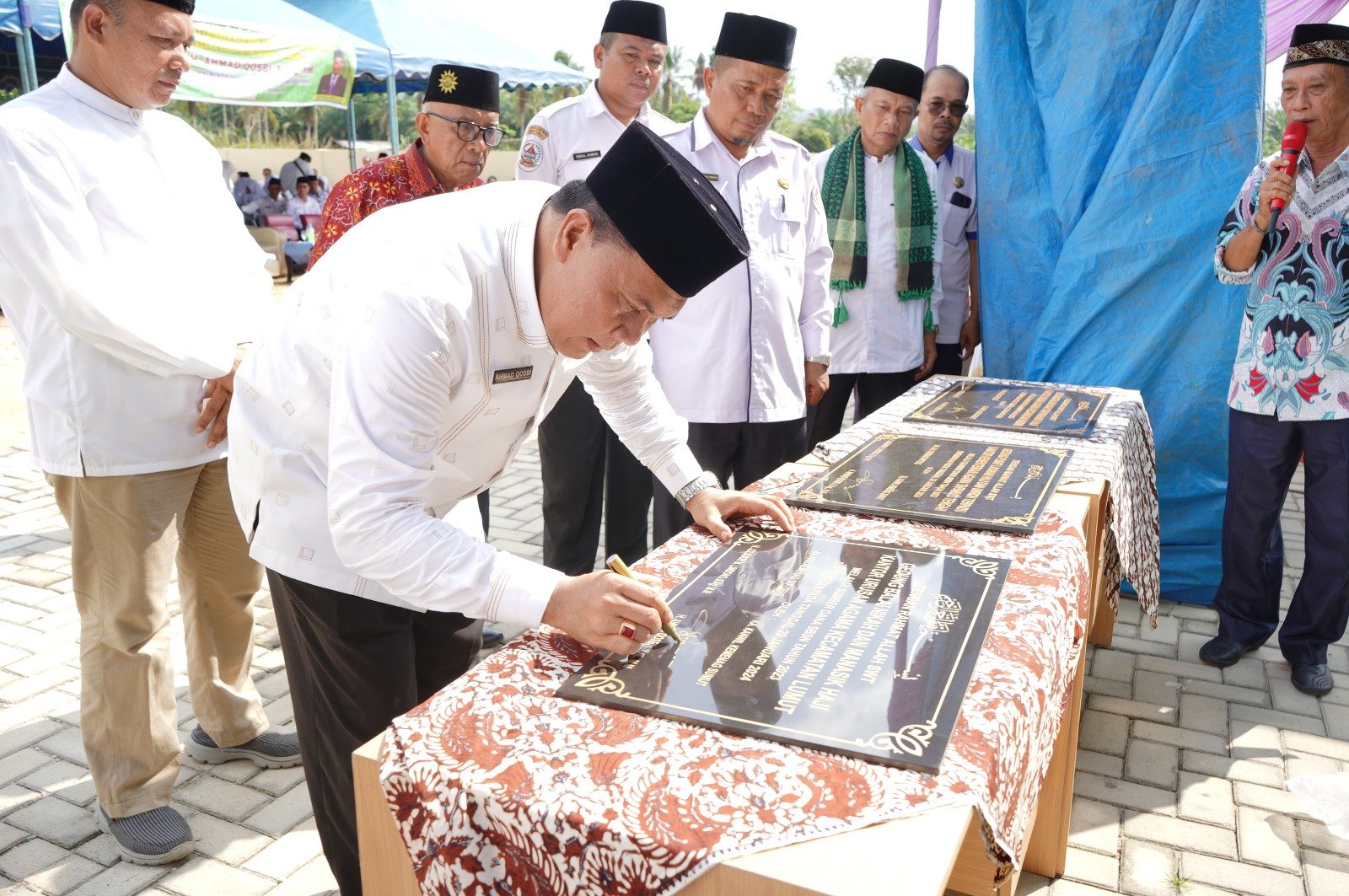 Resmikan PLHUT Tapteng, Kakanwil: Pelayanan Haji Harus Optimal dan Berkualitas