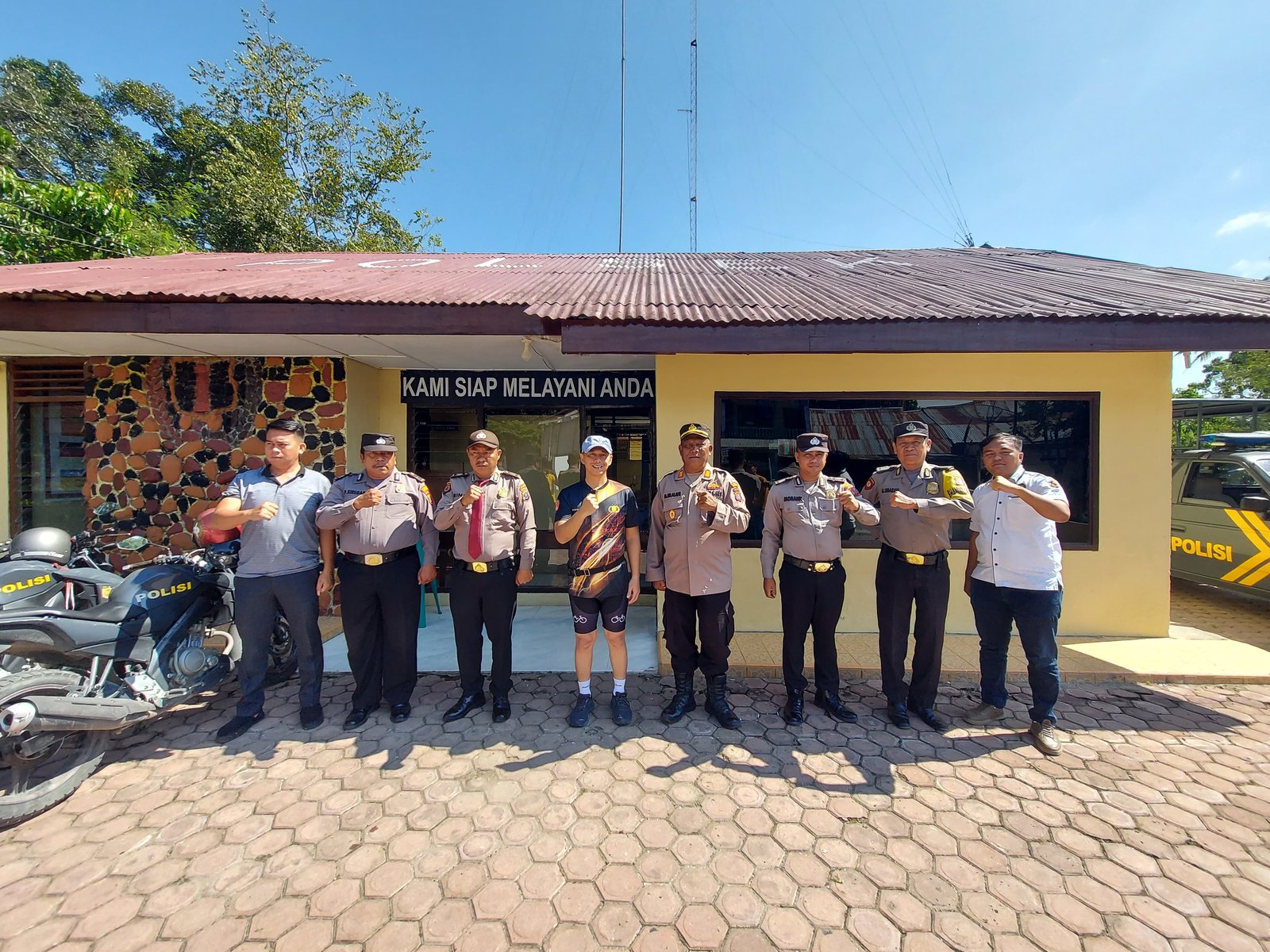 Kapolres Samosir Naik Sepeda Tinjau Keamanan Dua Polsek