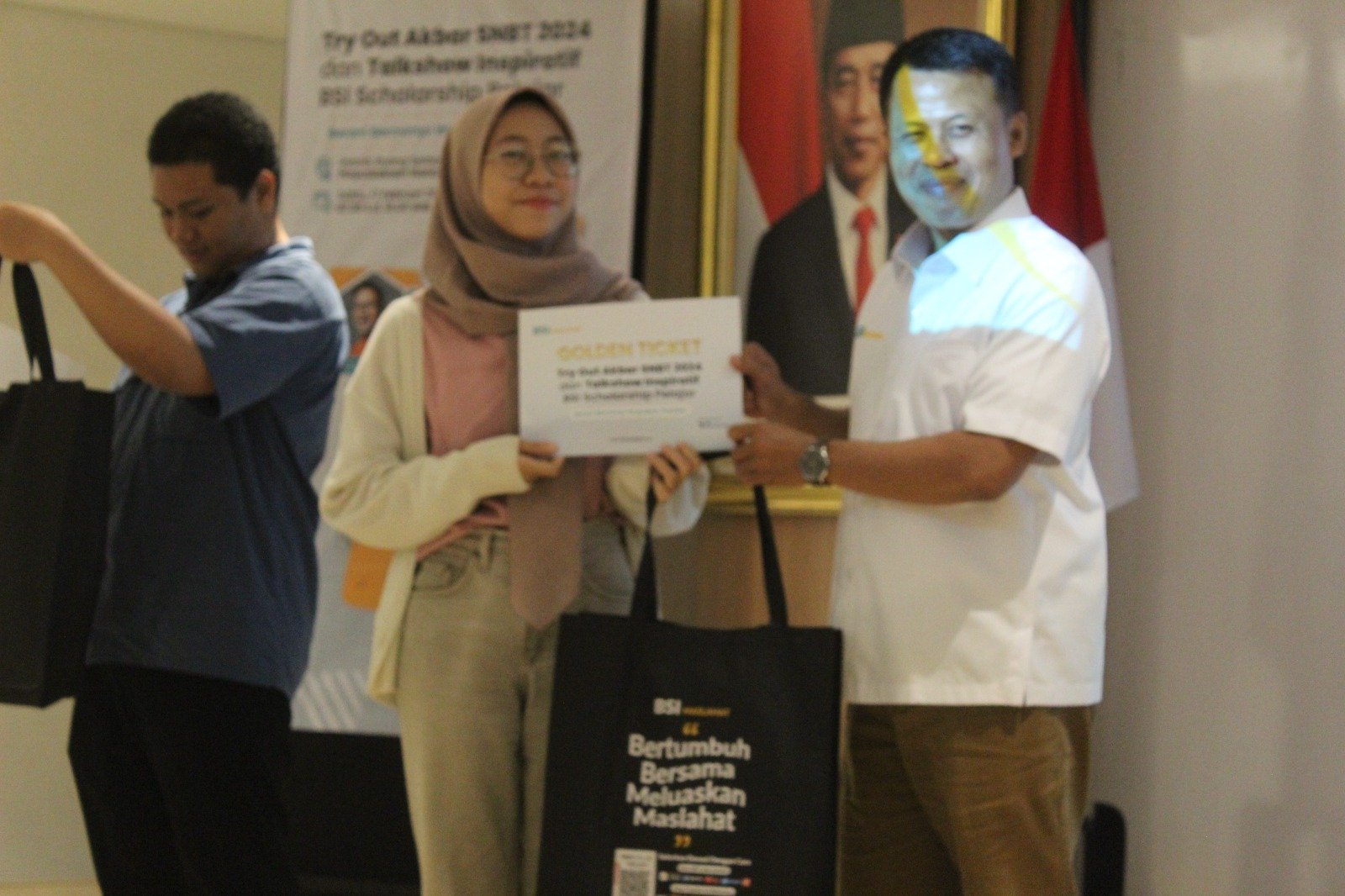 BSI Maslahat Gelar Kegiatan Try Out Akbar & Talkshow Inspiratif