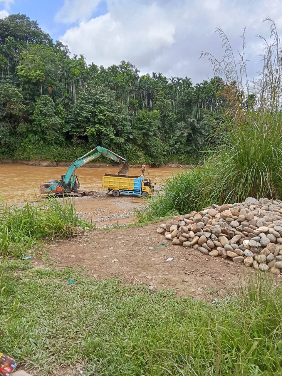 DPP IM3 Madina Minta Polisi Tangkap Pelaku Galian C, di Desa Lancat Linggabayu