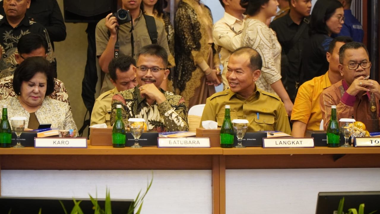 Sekda Langkat Hadiri RUPS Bank Sumut