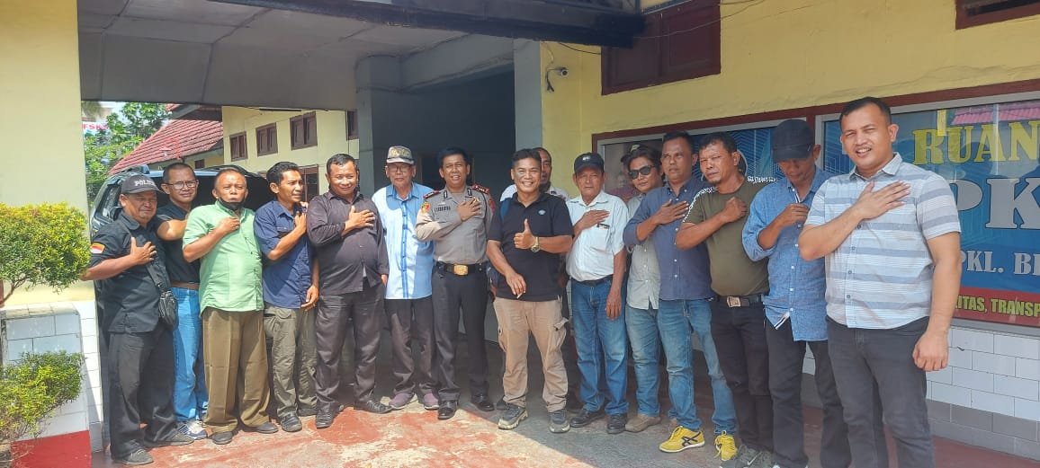 Kapolsek Pangkalan Brandan Jalin Silaturahmi Bersama Wartawan