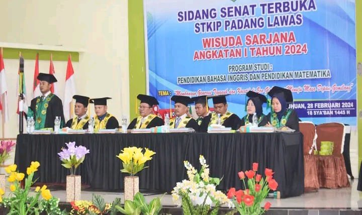 Pj Bupati Hadiri Sidang Senat Terbuka STKIP Palas