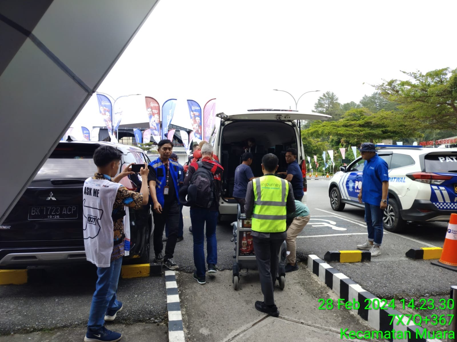 Tiba di Danau Toba, Polda Sumut Kawal Delegasi Peserta F1 Powerboat