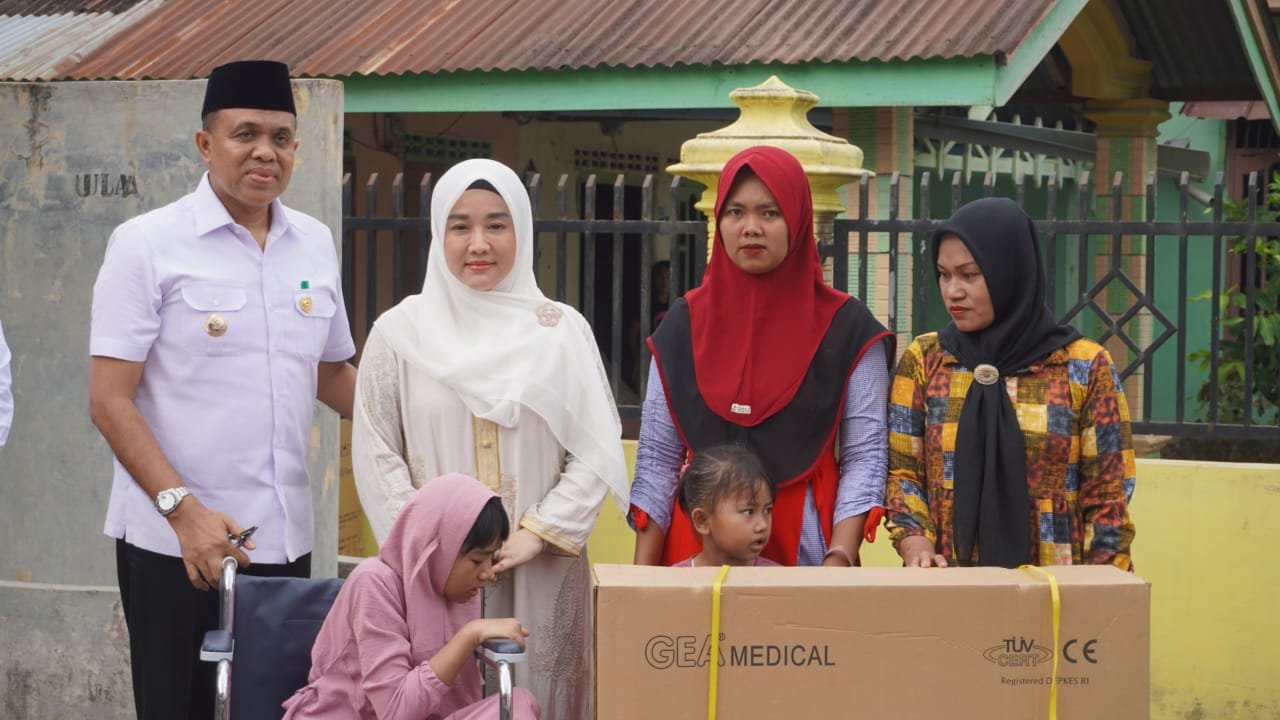 Hadiri Isra Mi’raj Padang Tualang, Faisal Hasrimy Ajak Masyarakat Awasi Kinerja Camat dan Kades