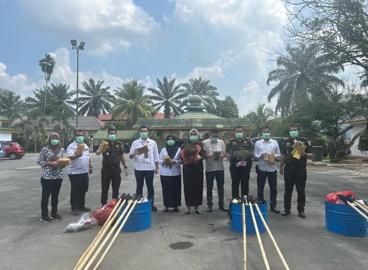 Kejaksaan Negeri Langkat Musnahkan Barang Bukti dari 95 Perkara Tindak Pidana