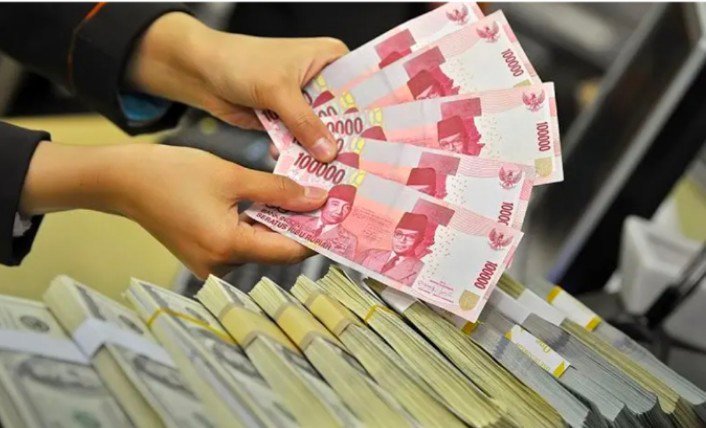 Rupiah Lanjutkan Pelemahan Pada Perdagangan Pagi Ini