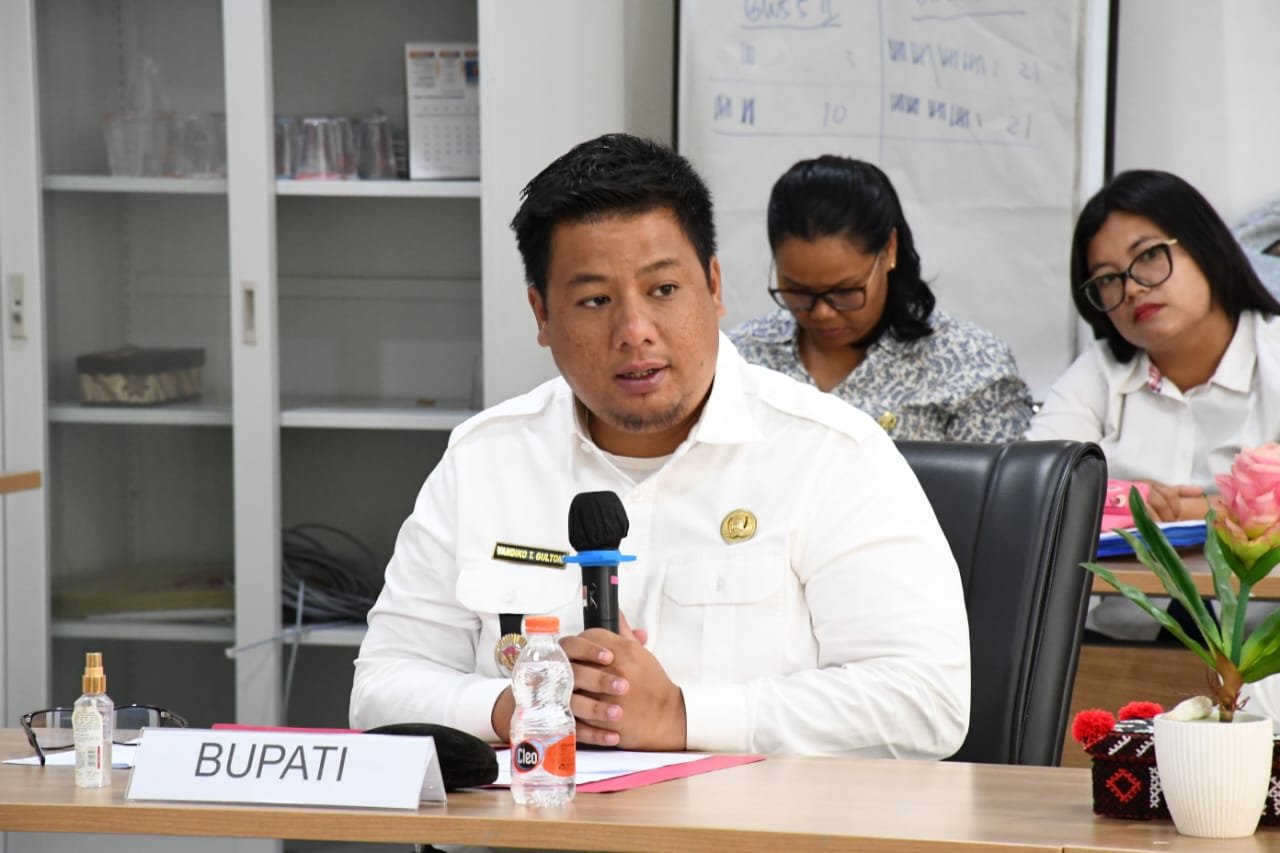 Bupati Samosir Tanda Tangani Serah Terima Pengelolaan Aset BMN