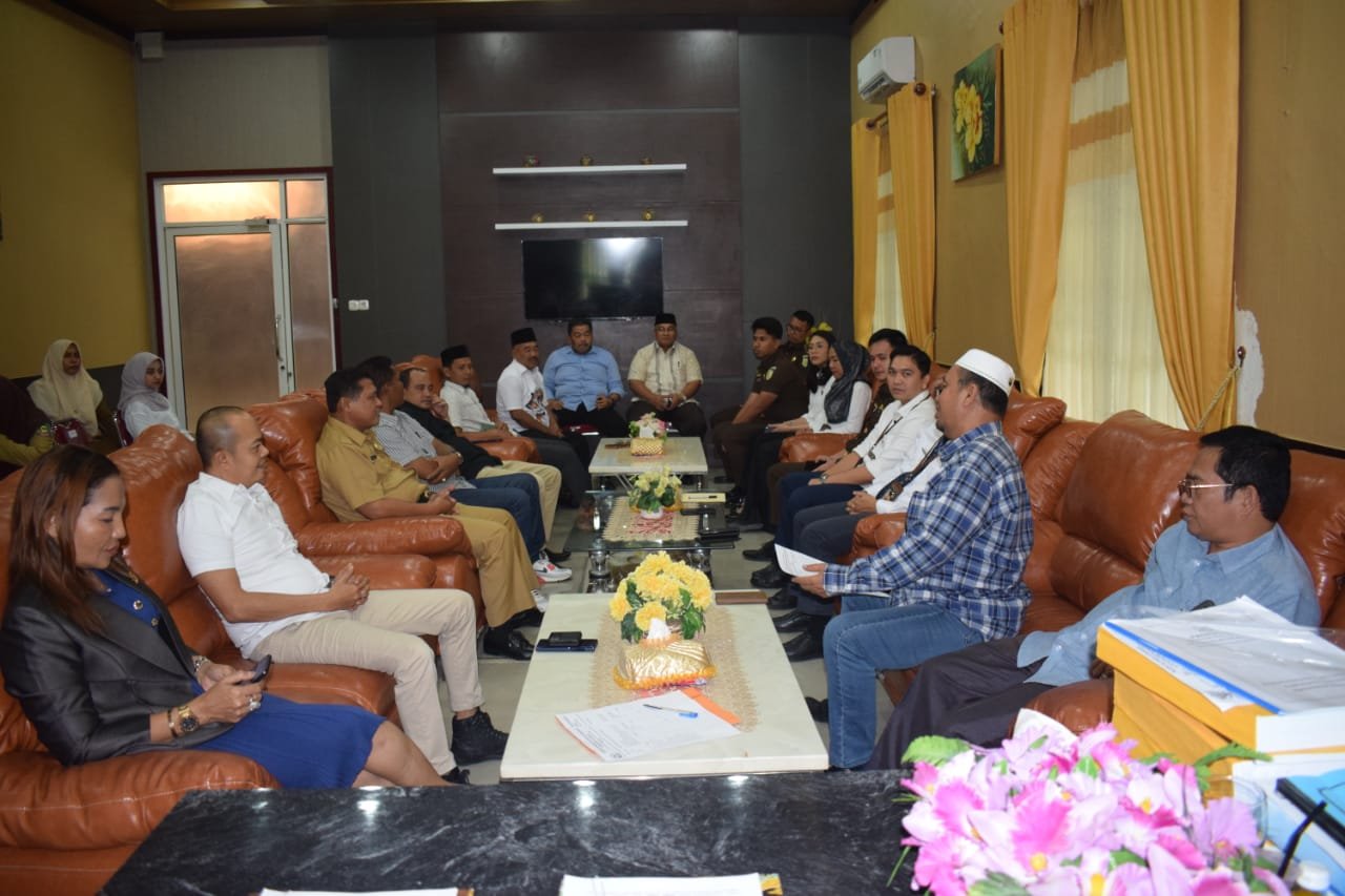 Sekretariat DPRD Langkat MoU Dengan Kejari