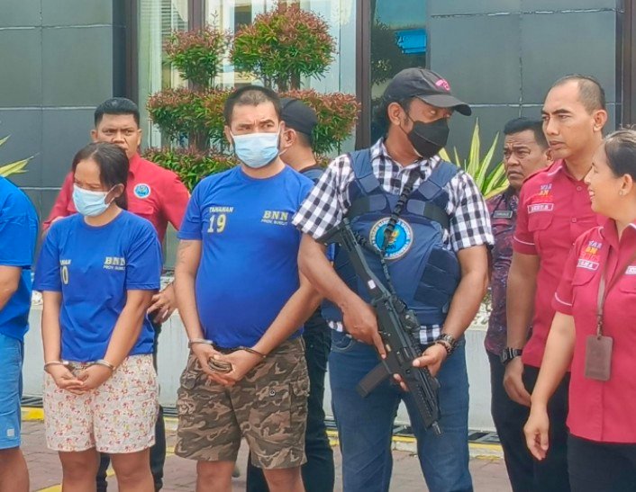BNNP Sumut Ringkus Pasutri Kirim Ganja ke Tangerang
