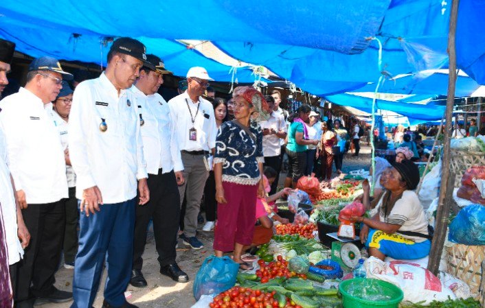 Bupati Samosir, Pastikan Stok dan Stabilitas Harga Bapokting Jelang Ramadhan