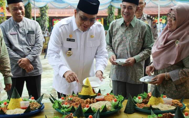 Pj Bupati Palas Hadiri Khataman Al-Qur’an MAN 1