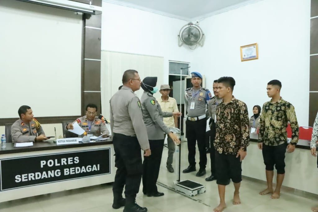 Sebanyak 145 Calon Lulus Verifikasi Rikmin Panitia Pembantu Penerimaan Bintara Gelombang II TA 2024 Polres Sergai