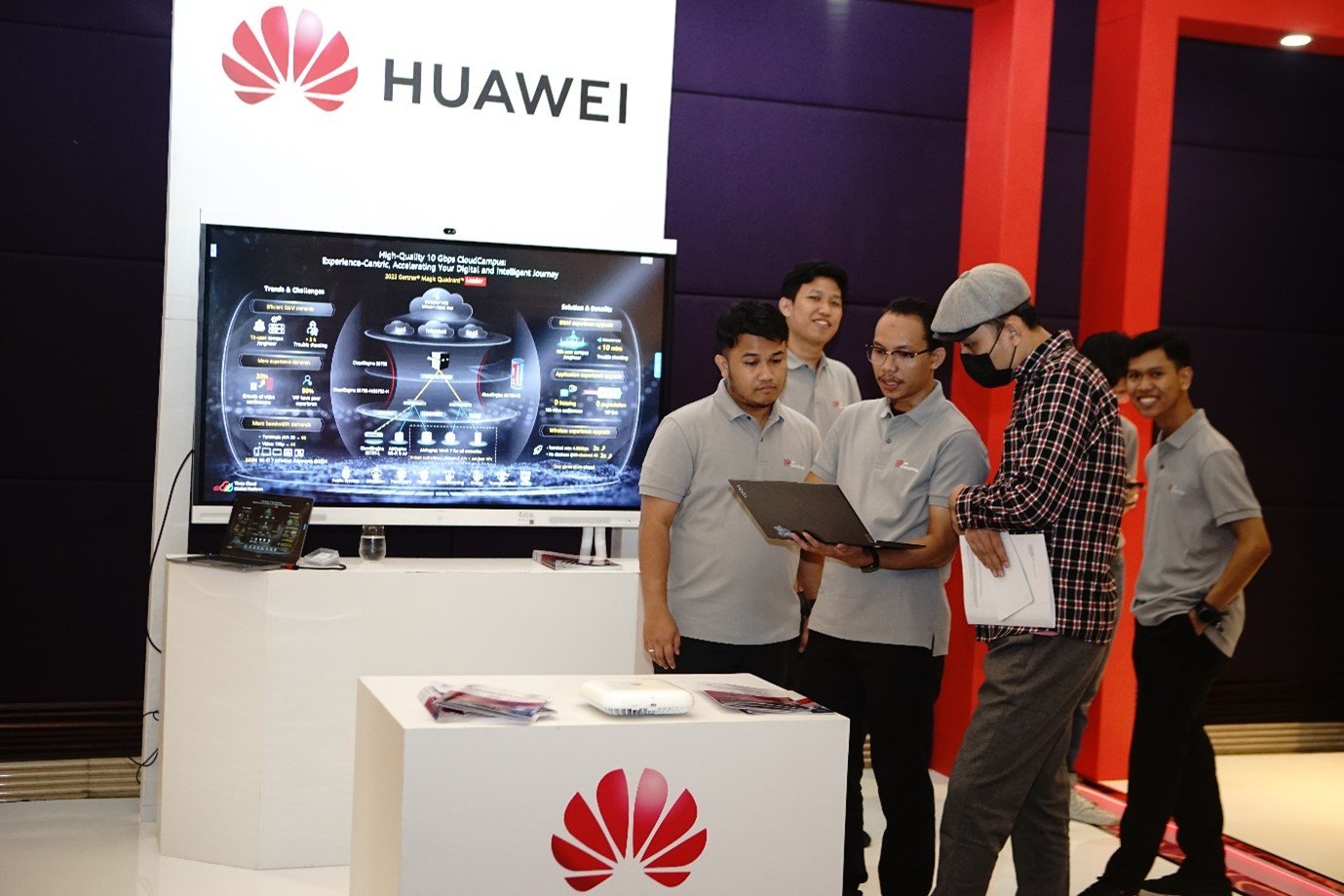 Huawei Kembali Gelar Indonesia IP Club 2024, Navigasikan Konvergensi AI dan Transformasi Digital