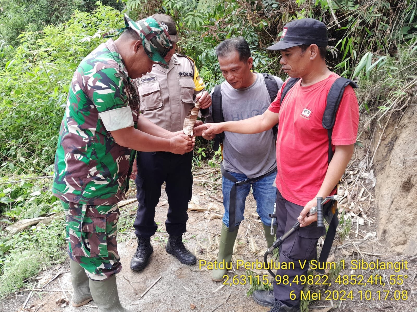 Patroli Terpadu Karhutla di Desa Parbuluan 5 Berhasil Temukan Aliran Sungai!