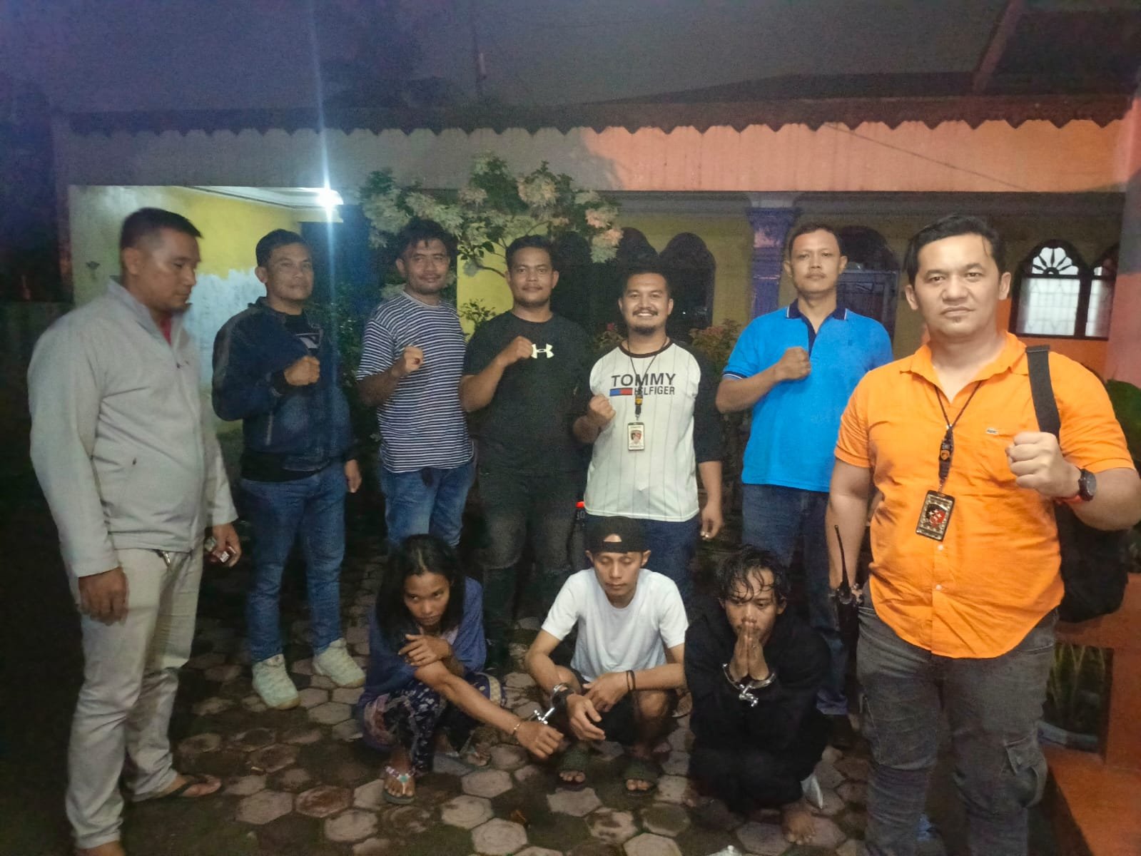 Team Reskrim Polsek Patumbak Amankan 2 Pria dan 1 Wanita Bawa Narkoba di Jalan Alfalah Medan Amplas