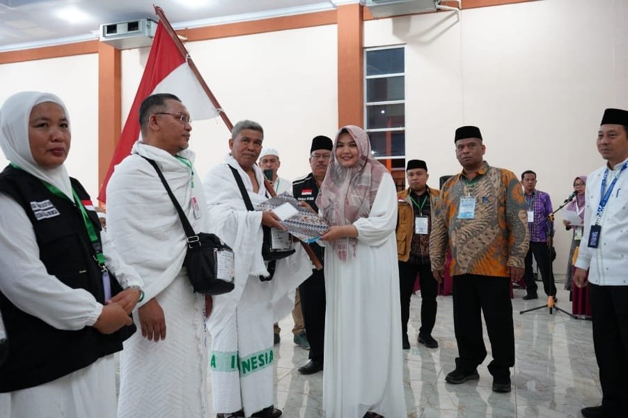 Wabup Madina Ingatkan Jemaah Kloter 15 Fokus Ibadah