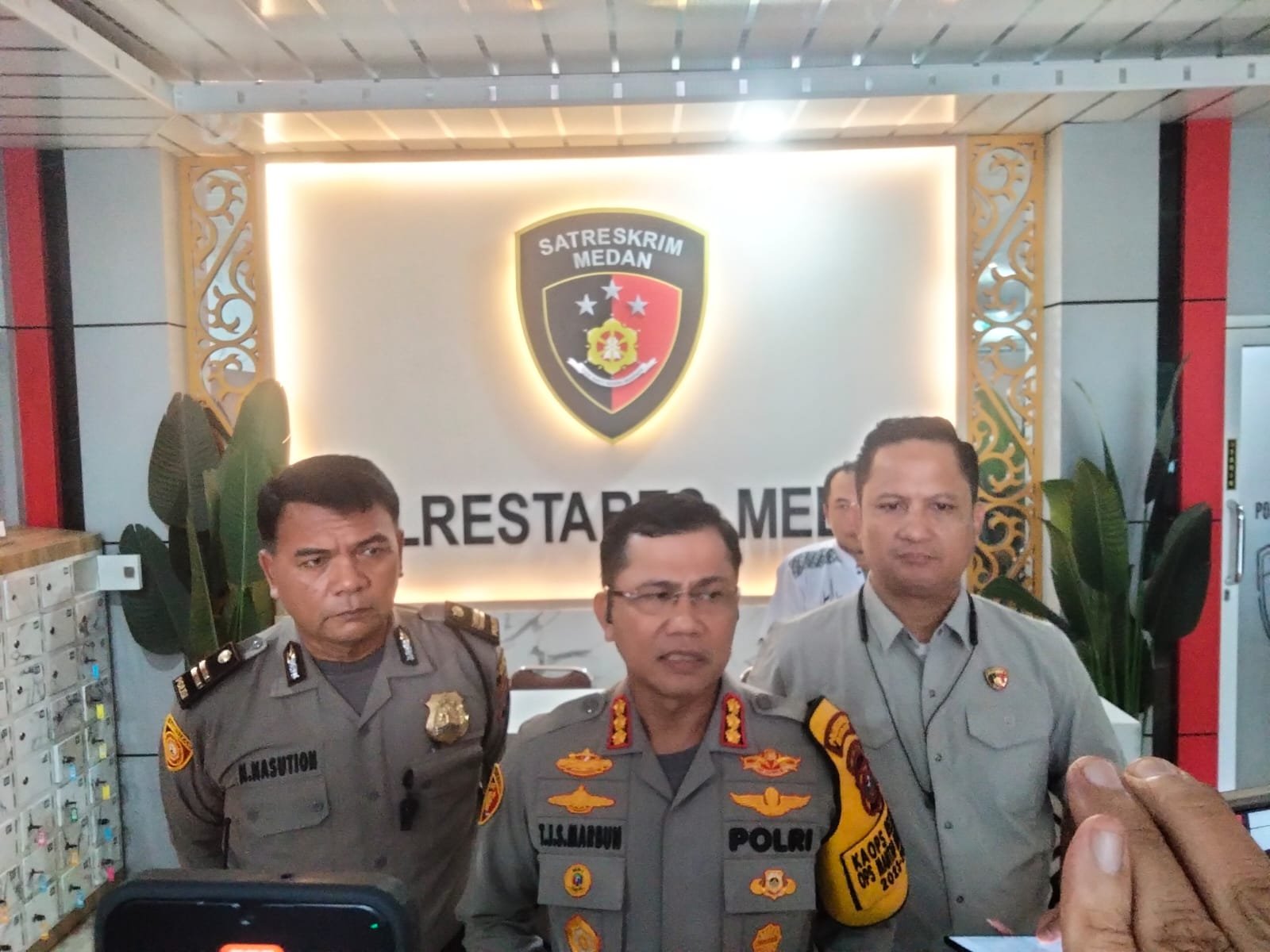 Polisi Tembak Begal Sadis, Bacok Tangan Pengendara Motor Hingga Nyaris Putus