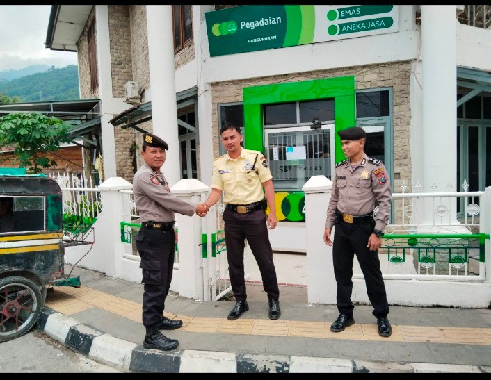 Polres Samosir Lanjut Pengamanan Ibadah Minggu Pagi