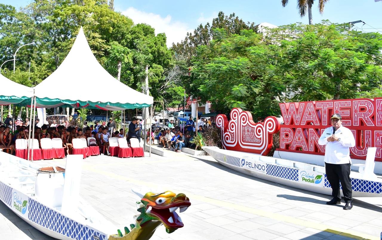 Bupati Samosir Terima Bantuan 2 Unit Solu Bolon dari PT Pelindo