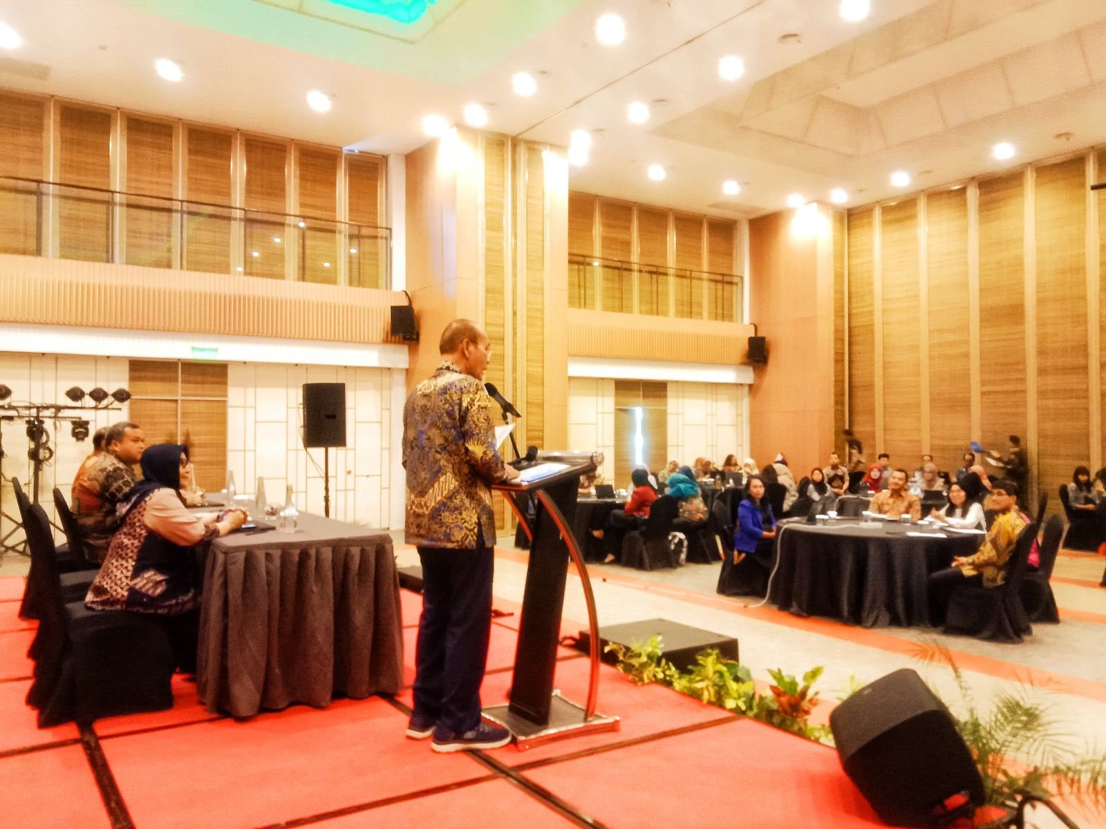 Ditjen Binwasnaker-K3 Gelar Pembinaan Pegawai di Samosir, Wabup Sampaikan Hal Ini!