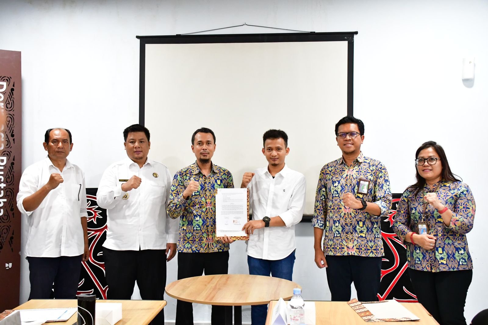 Bupati Samosir Apresiasi Kontrak Paket Penataan Kawasan Sibea-bea Tahap II