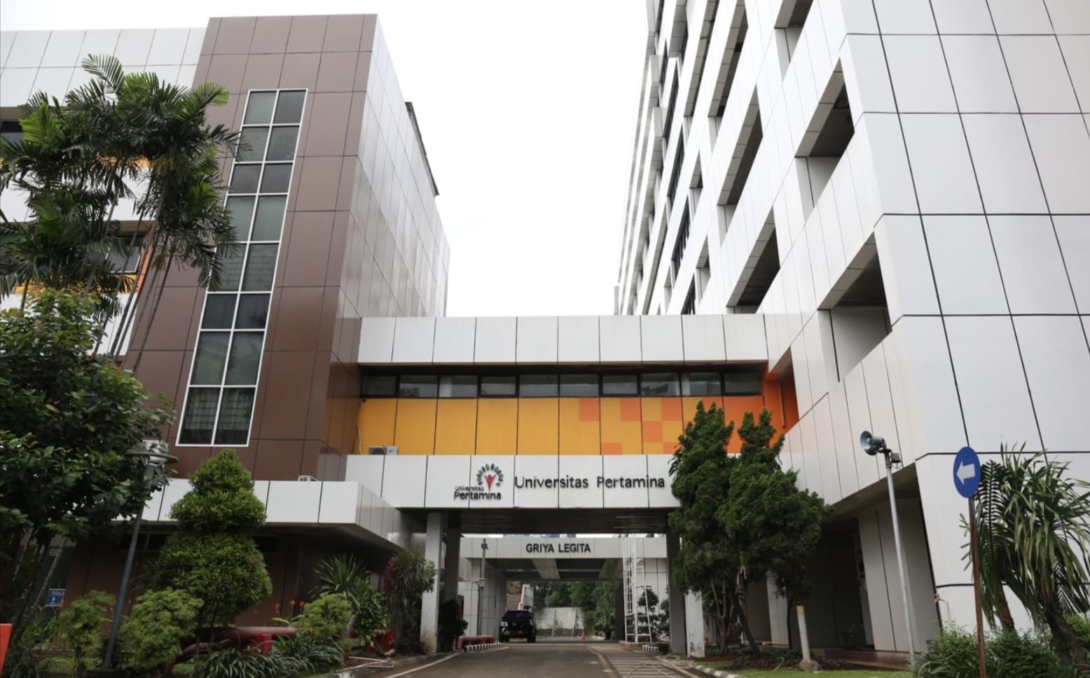 Ini Daftar 5 Universitas Naungan Perusahaan Plat Merah, Lulusannya Berkiprah di BUMN