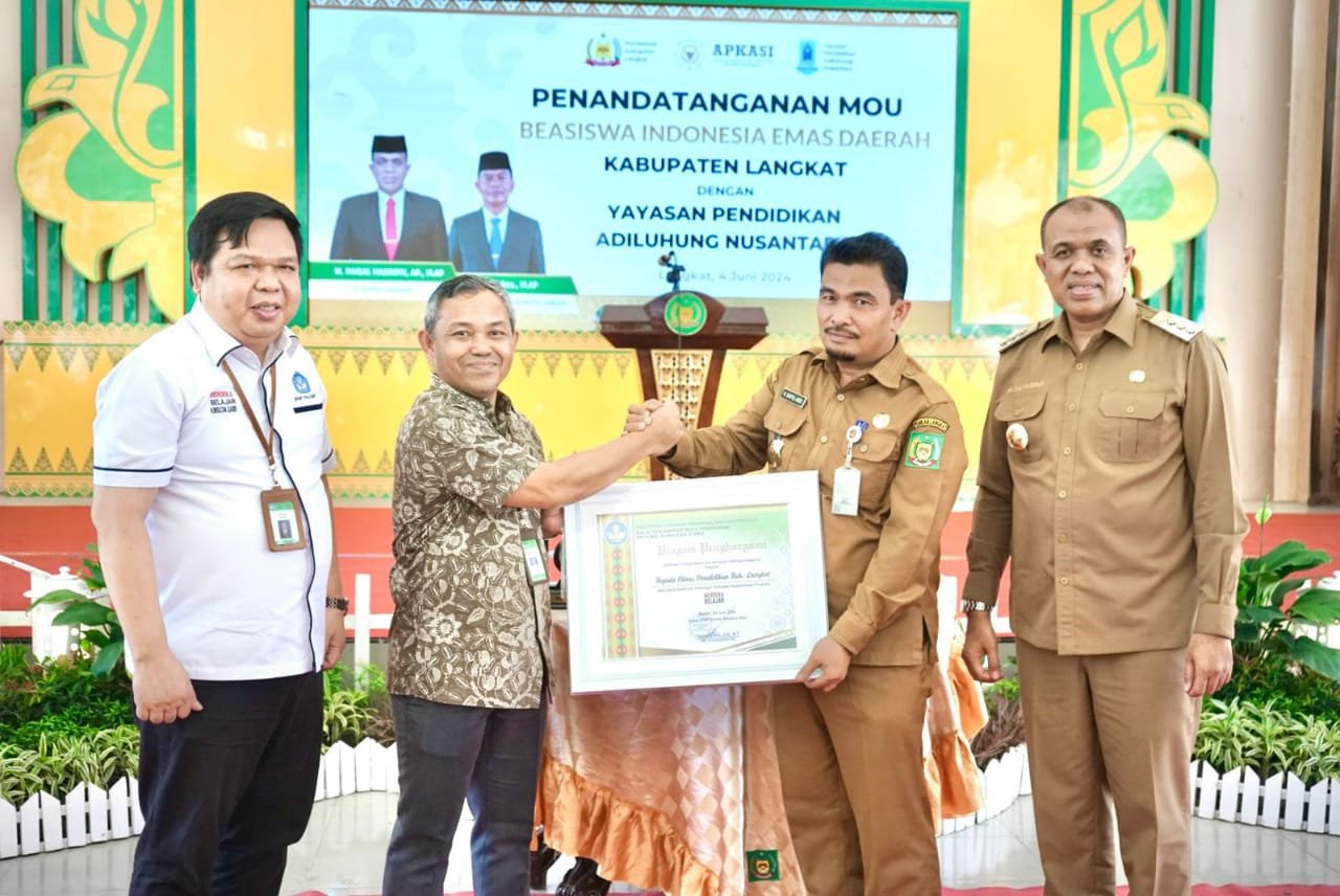 Pj. Bupati Langkat Tandatangani MoU dengan Yayasan Adihulung Pendidikan Nusantara