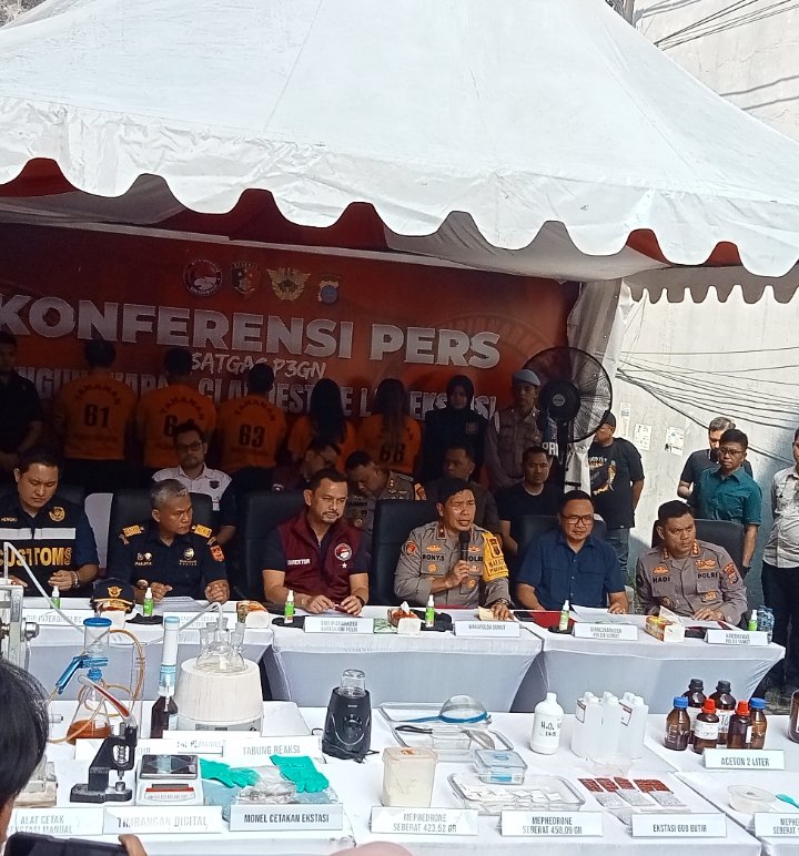 6 Bulan Beroperasi, Home Industri Ekstasi di Medan Area Diotaki Pasutri