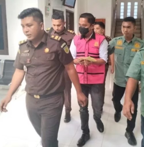 Kejari Tahan Bendahara Disdik Nisel