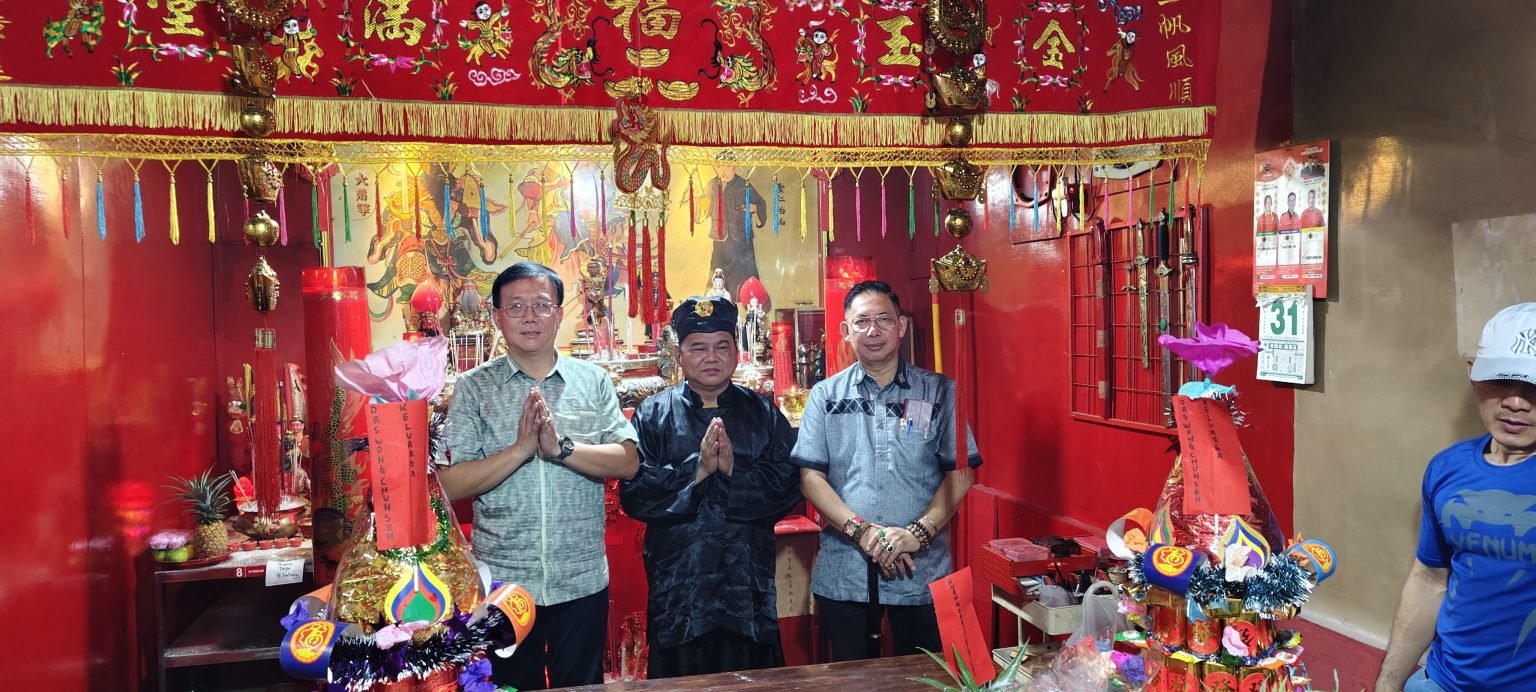 Ketua DPRD Medan, Hasyim Bersama Ketua Permabudhi Sumut Hadiri Perayaan HUT ‘Ng Seng Jin Pek Pek’