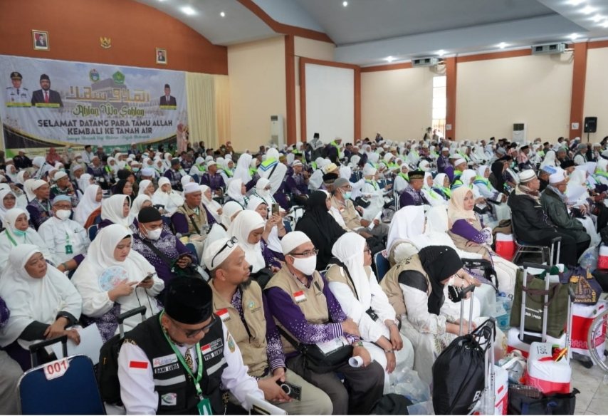 Satu Jemaah Haji Kloter 9 Tunda Kepulangan Karena Sakit