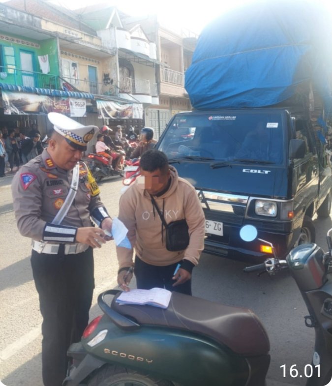 Hari Ke-10 Operasi Patuh Toba 2024, Polres Samosir Tilang 197 Kenderaan Roda Dua