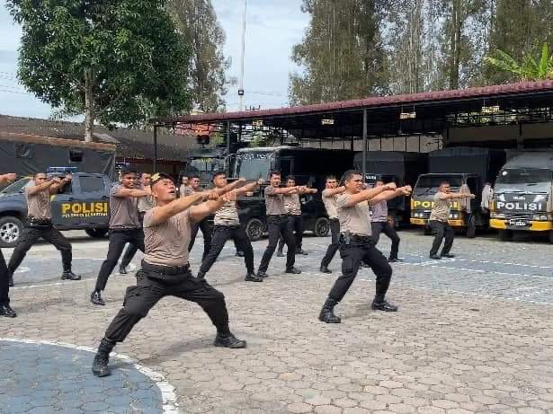 Persiapan Pilkada 2024, Dalmas Polres Karo Latihan Binsik Rutin