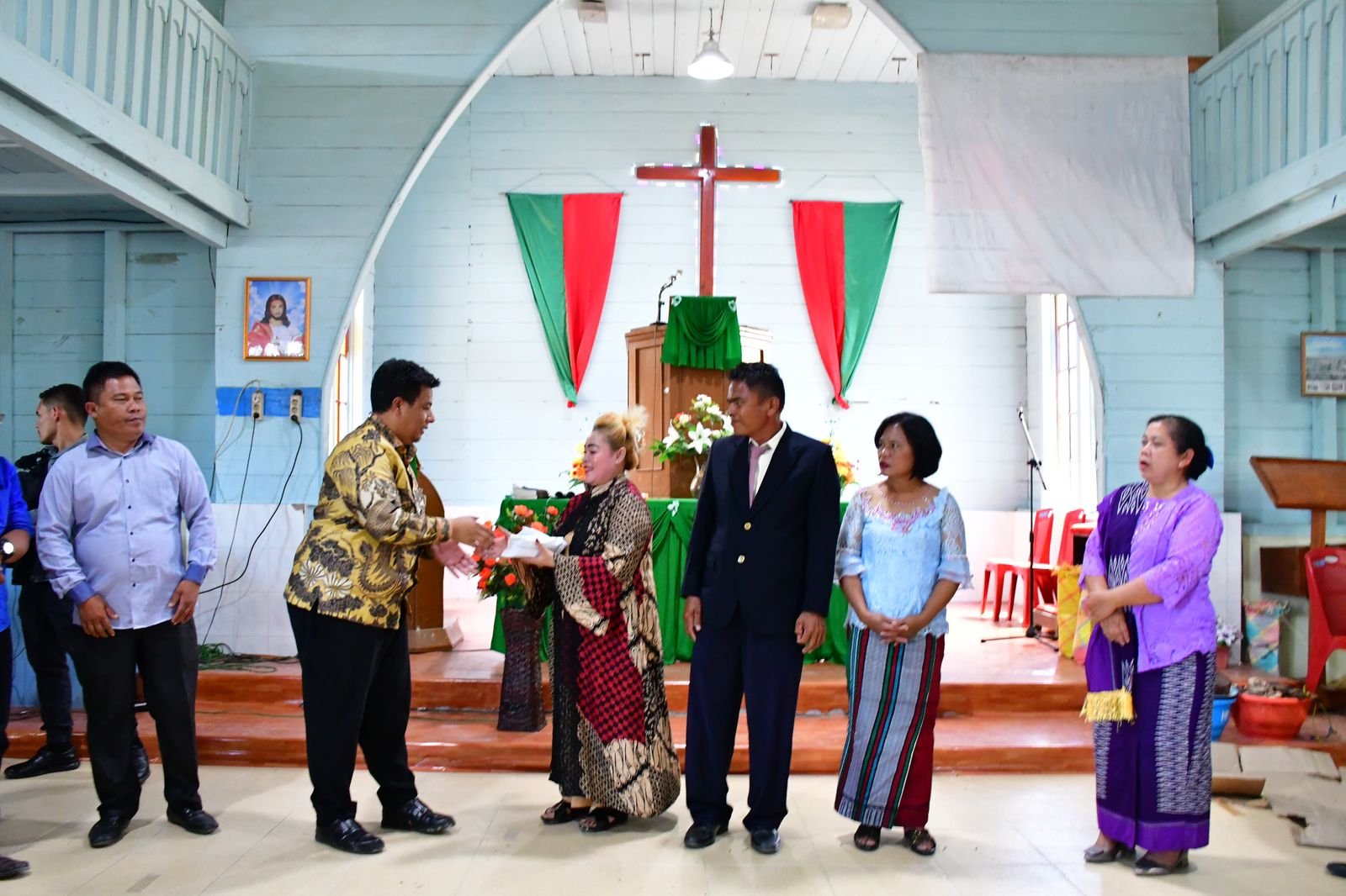 Bupati Letakkan Batu Pertama Pembangunan Gereja HKBP Lumban Lintong