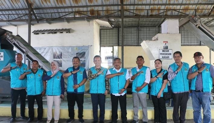 PT PLN dan Dinas Lingkungan Hidup Medan Laksanakan Serah Terima Aset Pilot Project BBJP TPA Terjun