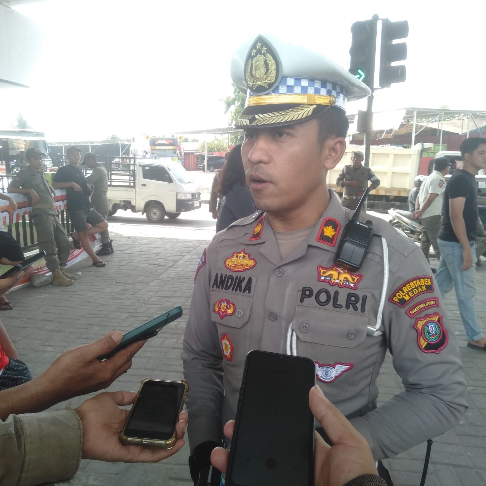 Penertiban Pool Bus, Sopir Bus Jurusan Berastagi Aksi Mogok di Jamin Ginting