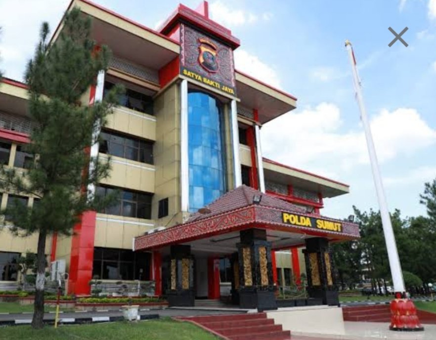 Mantan Bupati Batubara Zahir Serahkan Diri